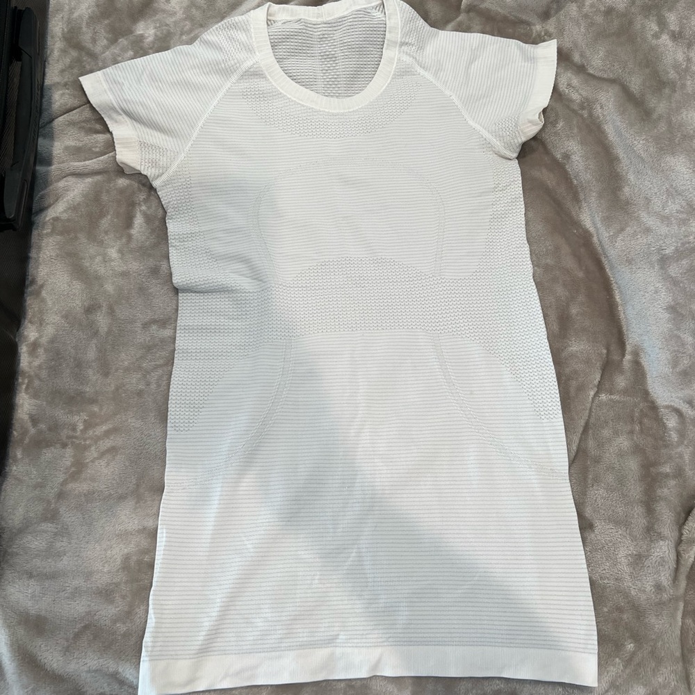 Lululemon Run Swiftly T-Shirt
